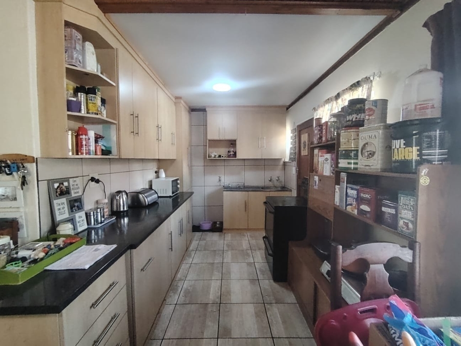  Bedroom Property for Sale in Uitsig Free State